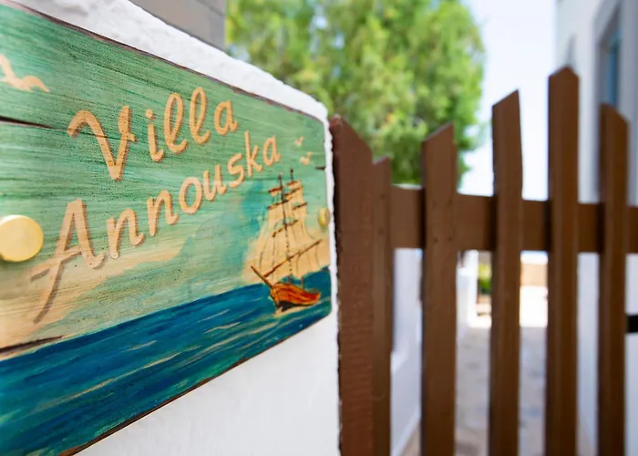 Annouska Chalki Town